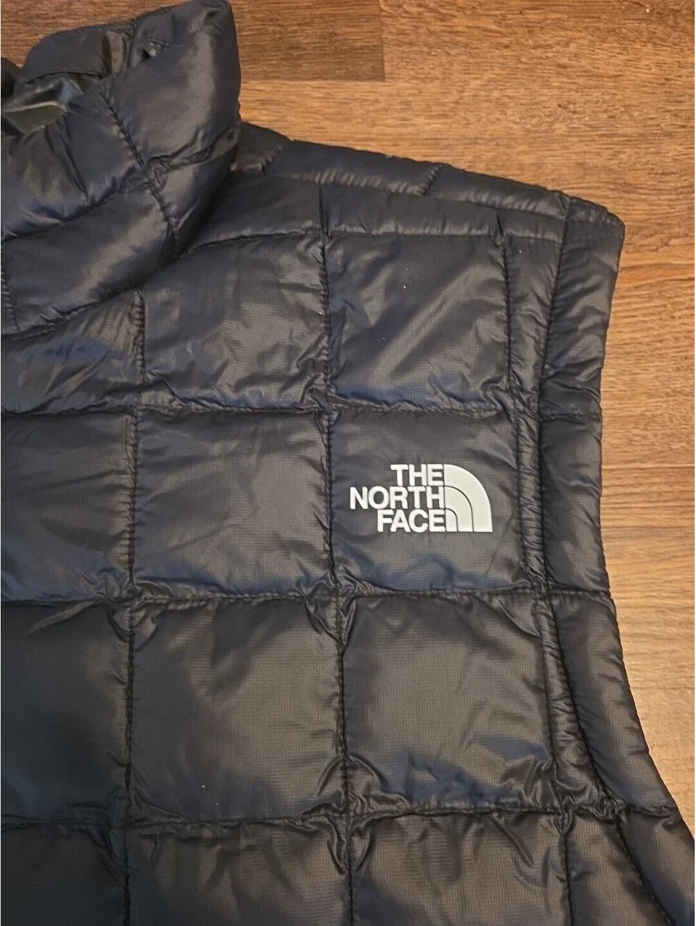 The North Face ThermoBall Eco Puffer Vest Insulated Black Men's Size Large - NWT